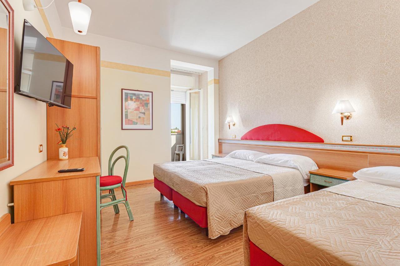 Hotel Fantini Gatteo a Mare Extérieur photo